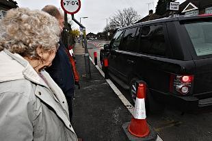 Residents and motorists claimed highways bosses are ignoring complaints about a width restriction in Watford