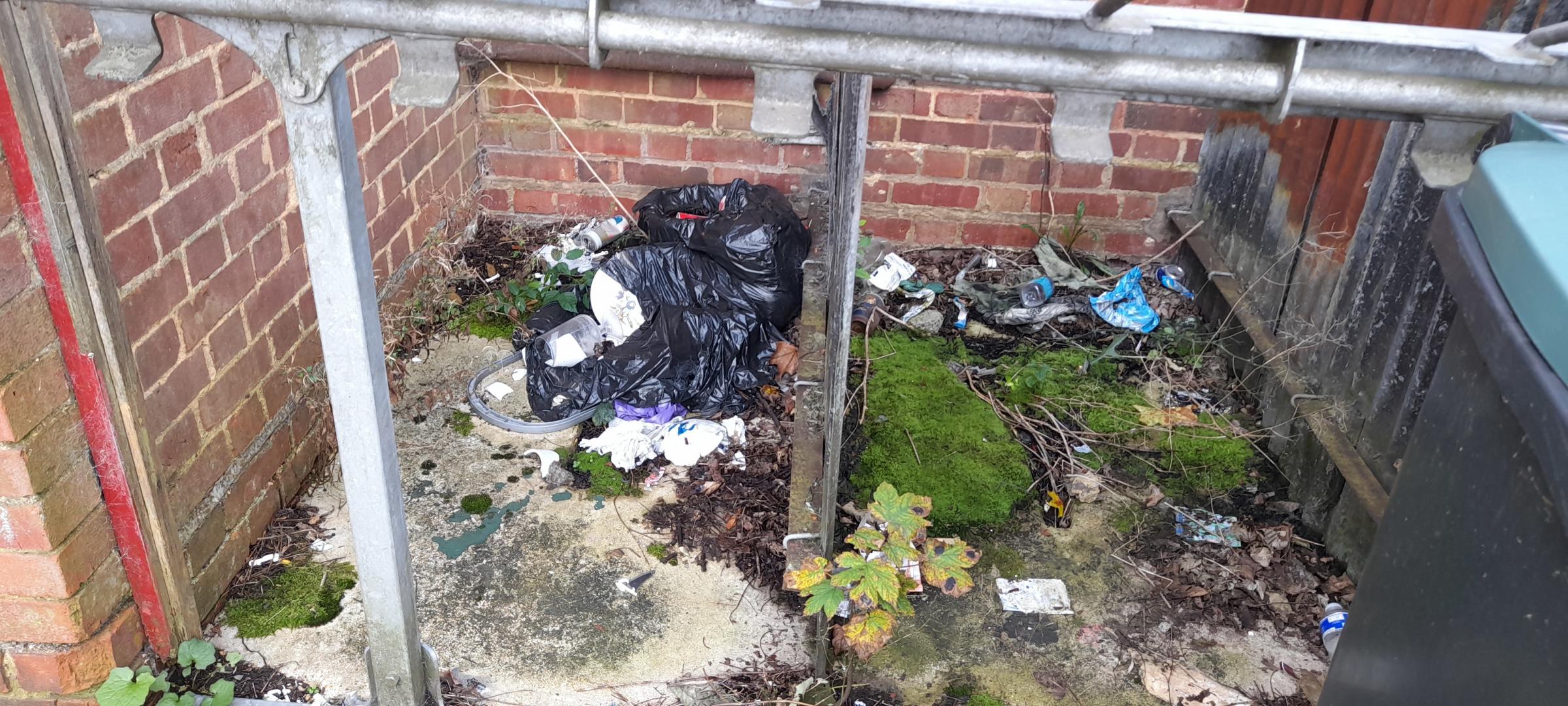 Rubbish seen by Cllr Steve Cox last Saturday
