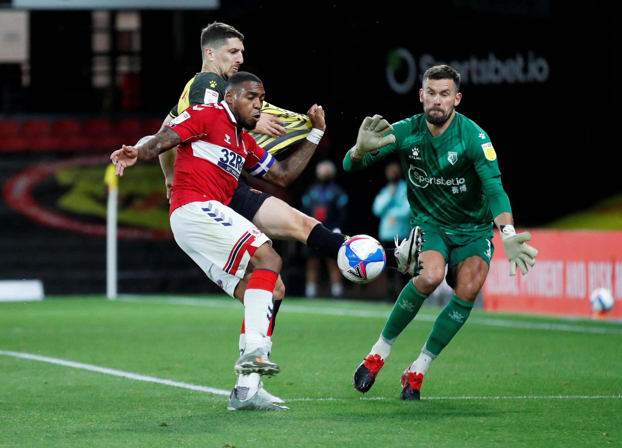 Watford snap up Assombalonga on six-month contract