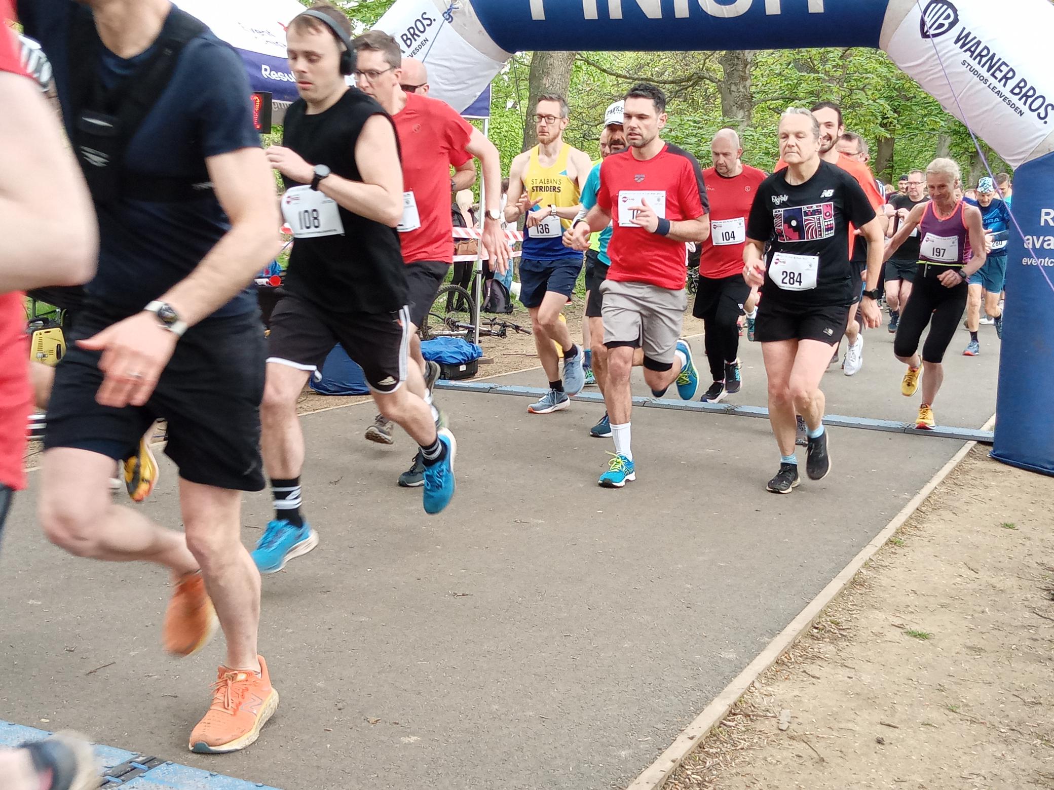 Watford 10k in Cassiobury Park raises £12,000 for Watford Mencap - Vimarsana News