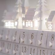 Last minute advent calendars - best discounts from Aldi, Selfridges, Harrods and more (Canva)