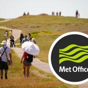 Ahead of the extreme weather and temperatures we've looked at the hour-by-hour forecast so you can get ready for the heat.  (Canva/Met Office)