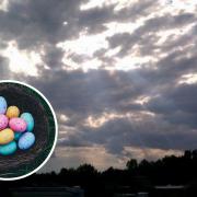 The weather forecast for the Easter weekend is a mixed-bag with some sun and rain predict amongst mostly cloudy weather.